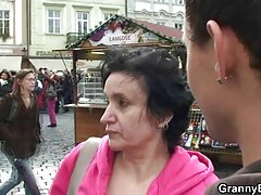 Amigo de papá se folla a un videos xnxx caseros adolescente (Karina)